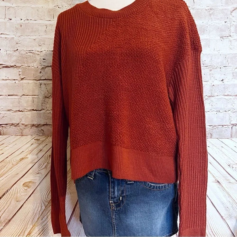 Apt 9 pullover crop ribbed sweater